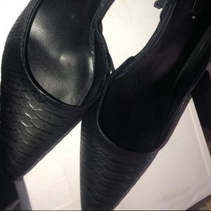 Aldo Heels size 8.5